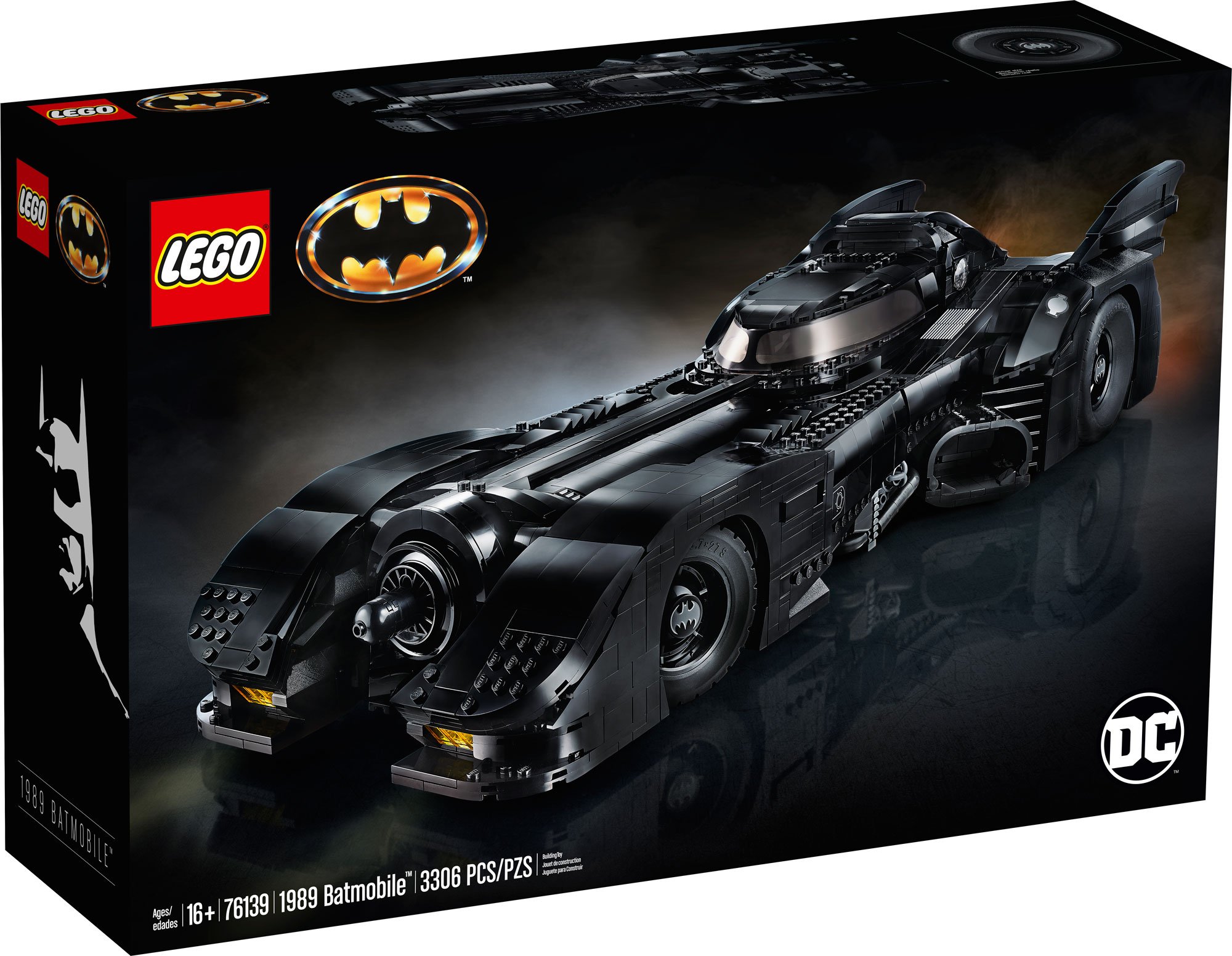 LEGO Batmobil z filmu “Batman” BatCave