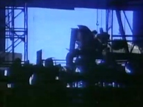Ekipa podczas filmowania kokpitu Batwinga na tle niebieskiego ekranu