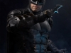 infinity-studio-justice-league-tactical-suit-batman-bust-01