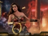 hot-toys-jl-wonder-woman-004