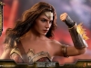 hot-toys-jl-wonder-woman-008