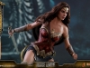 hot-toys-jl-wonder-woman-deluxe-021