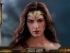 hot-toys-jl-wonder-woman-deluxe-025