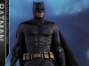 hot-toys-justice-league-batman-collectible-figure-deluxe_pr5