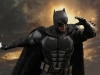 hot-toys-justice-league-tactical-suit-batman-012