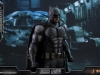 hot-toys-justice-league-tactical-suit-batman-020