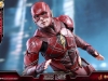 hot-toys-justice-league-the-flash-collectible-figure_pr17