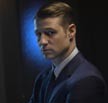 Ben McKenzie jako Jim Gordon