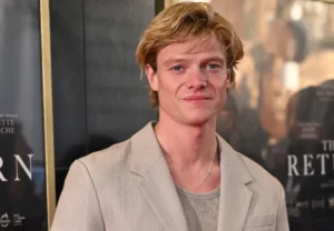 Tom Rhys Harries zagra Clayface’a