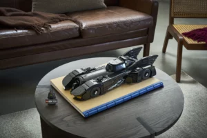 Batmobil z „Batman Returns” w wersji Lego